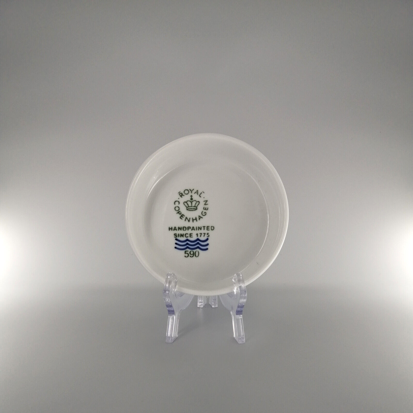 Royal Copenhagen White Fluted Pie Dish (14 cm) - #590