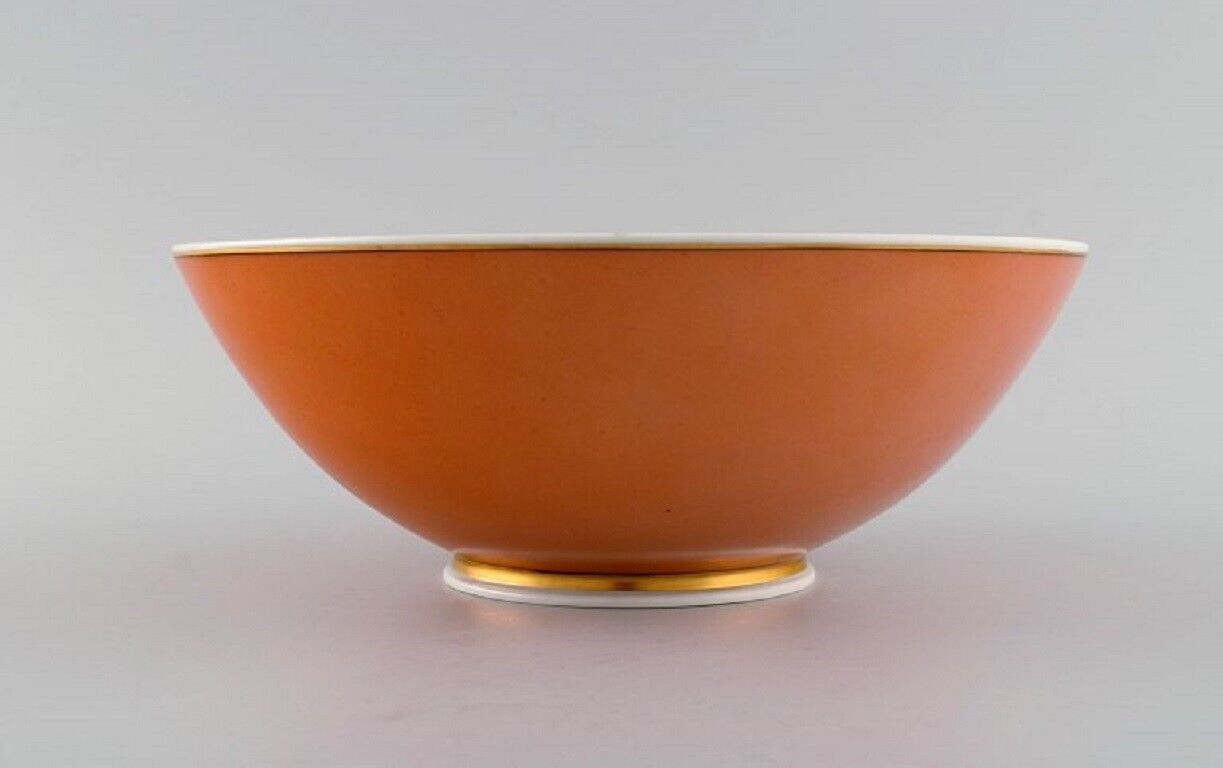 Royal Copenhagen Jægersborg porcelain bowl Orange with gold decoration 1920s