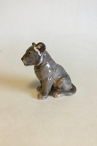 Dahl Jensen Figurine of Lion's whelp No 1275