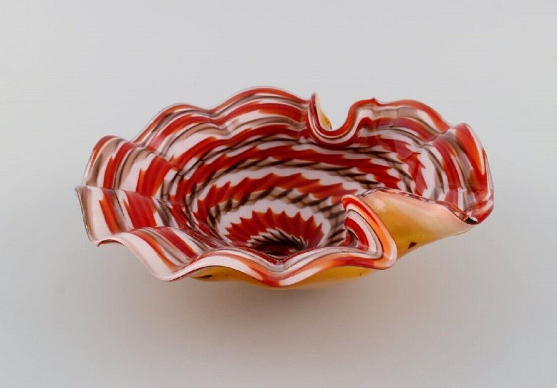 Murano bowl in polychrome mouth-blown art glass Spiral decoration