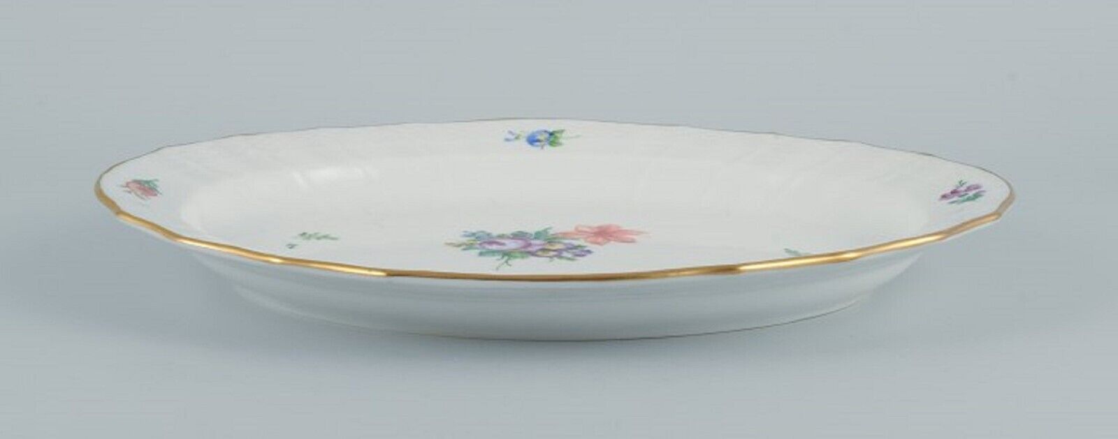 Royal Copenhagen Light Saxon Flower oval serving dish