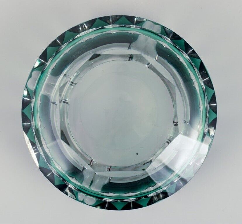 Val St Lambert Belgium Faceted cigar ashtray in green and clear glass