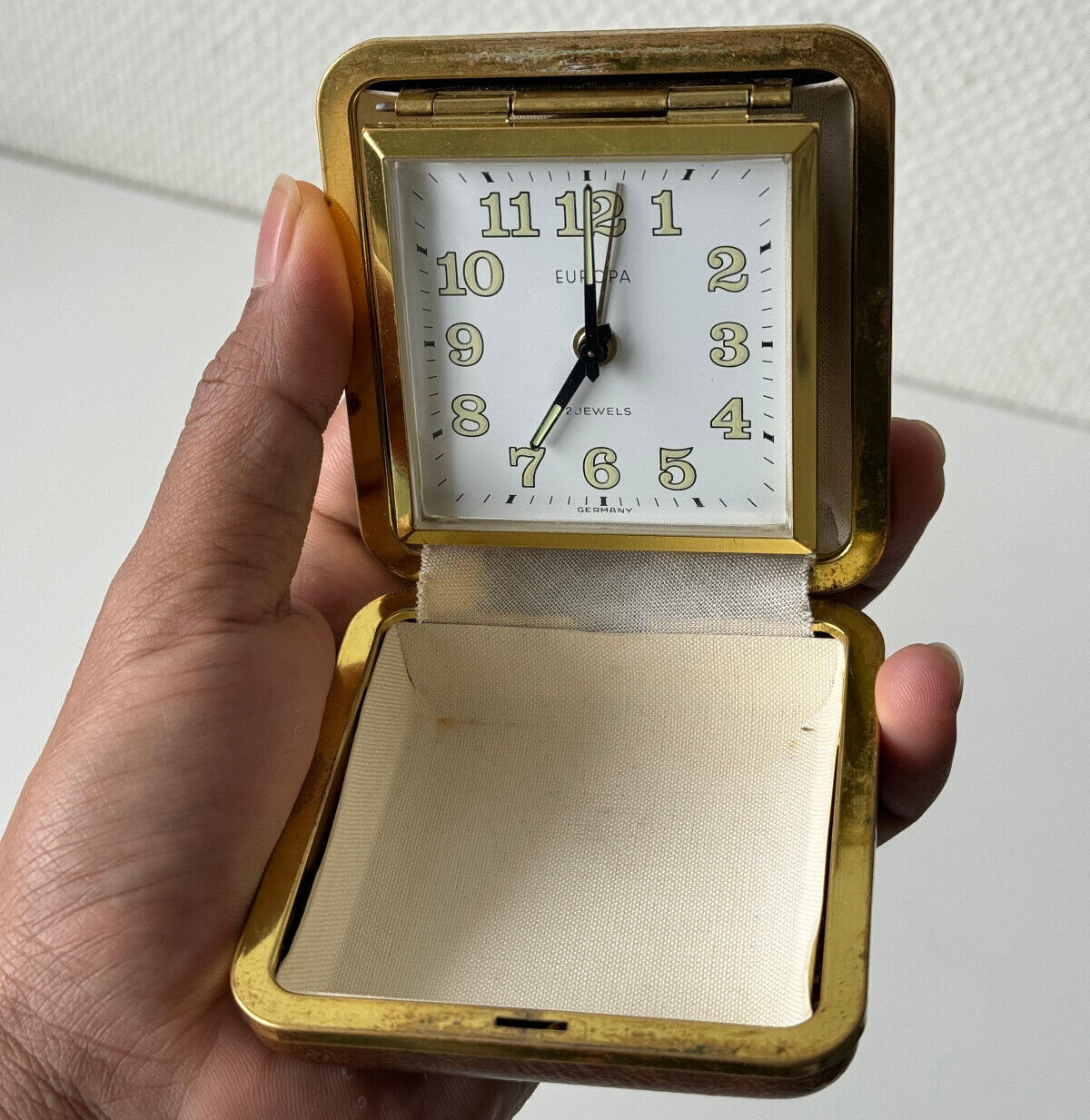 Vintage alarm clock Coral travel clock wind up clock mechanical clock