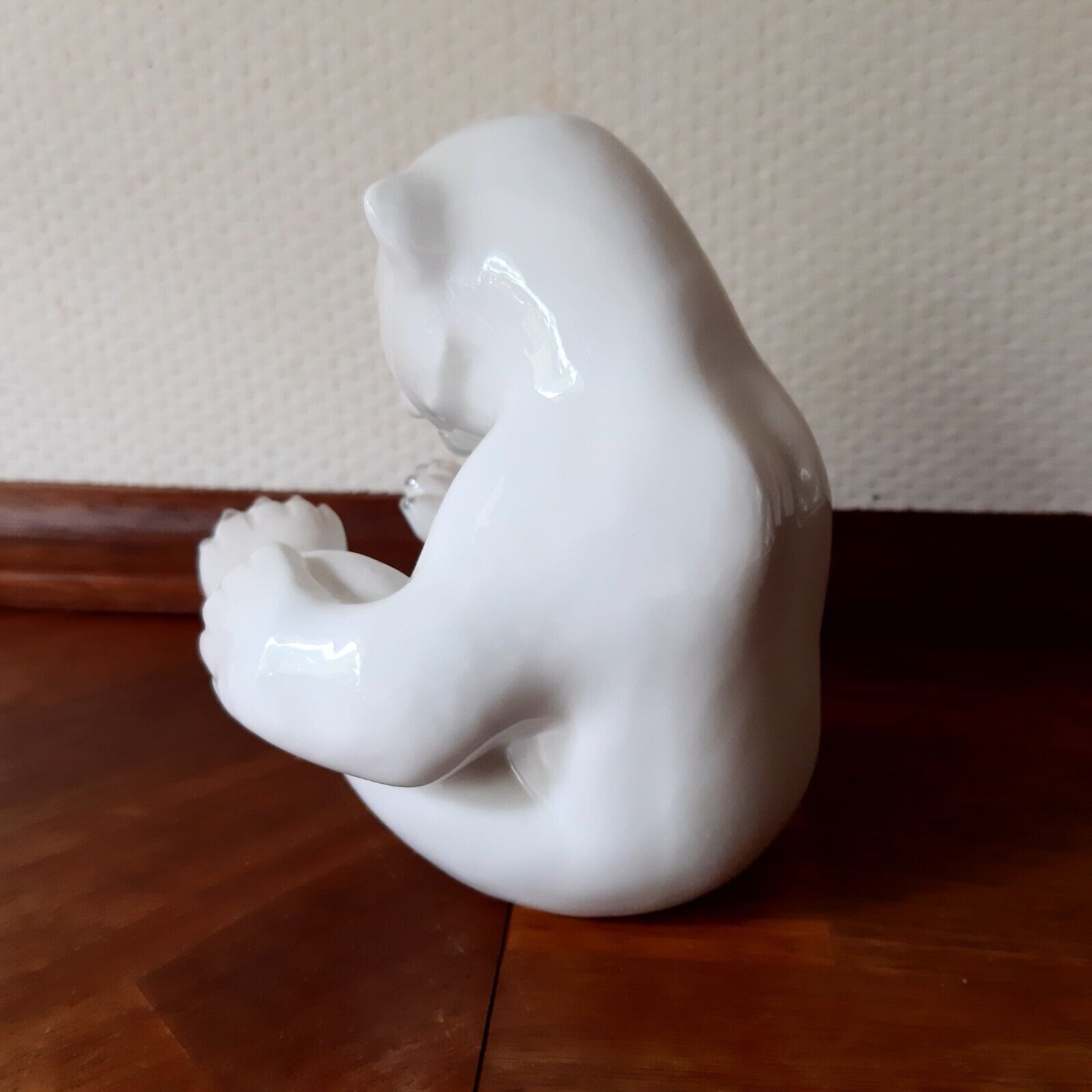 POLAR BEAR CUB SITTING by Merete Agergaard for Royal Copenhagen # 536 Fact 1st