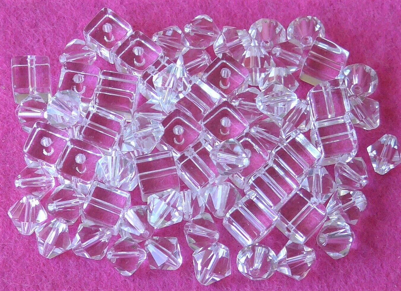 70 CLEAR GLASS beads - 24 SQUARE 9 mm AND 46 FACETED 8 mm ( 21 )