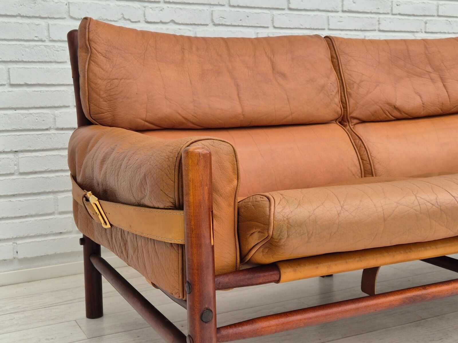 1970s Norwegian design by Ivar Opsvik for Bruksbo Norway 2 seater sofa