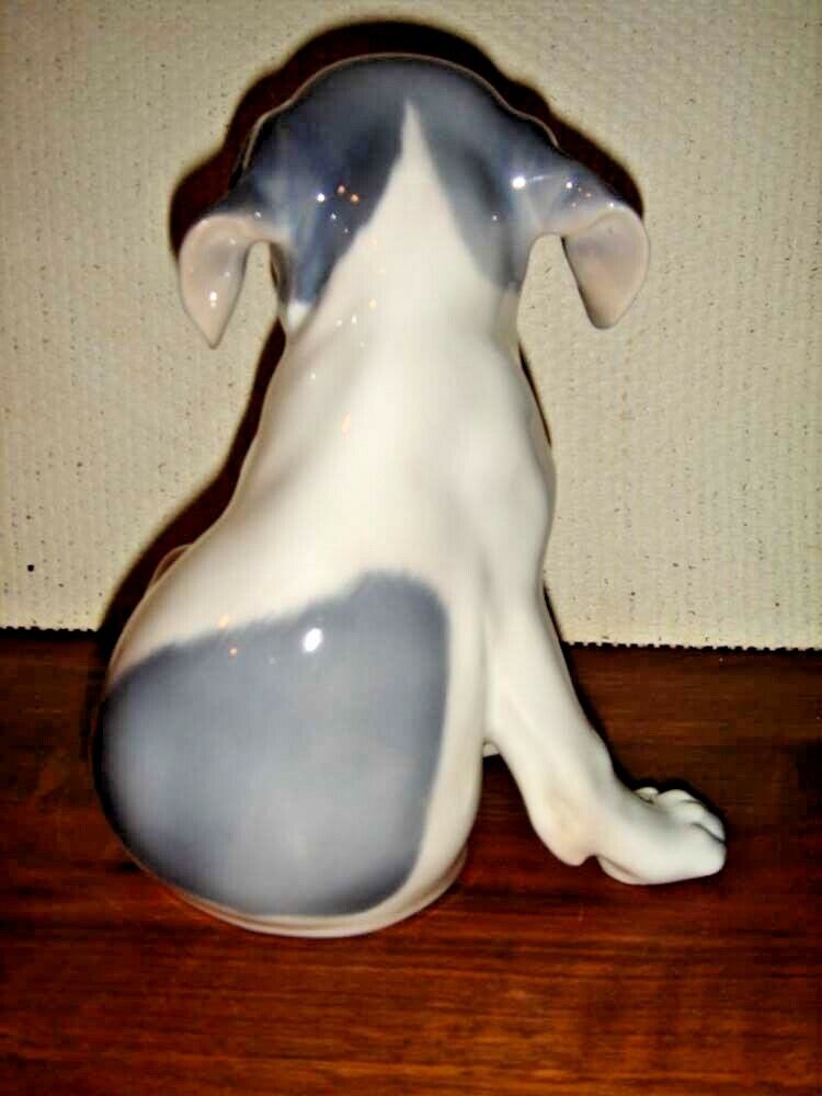 Large POINTER PUPPY DOG by Erik Nielsen for ROYAL COPENHAGEN # 259 FIRST CLASS