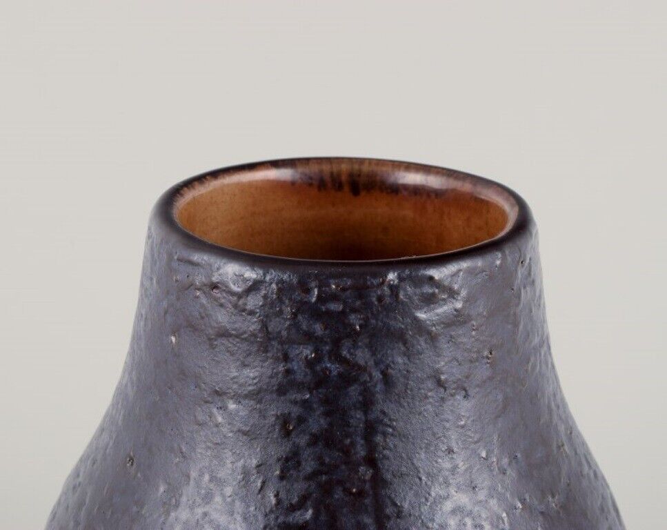 Mari Simmulson for Upsala Ekeby Onyx ceramic vase with glaze in black hues