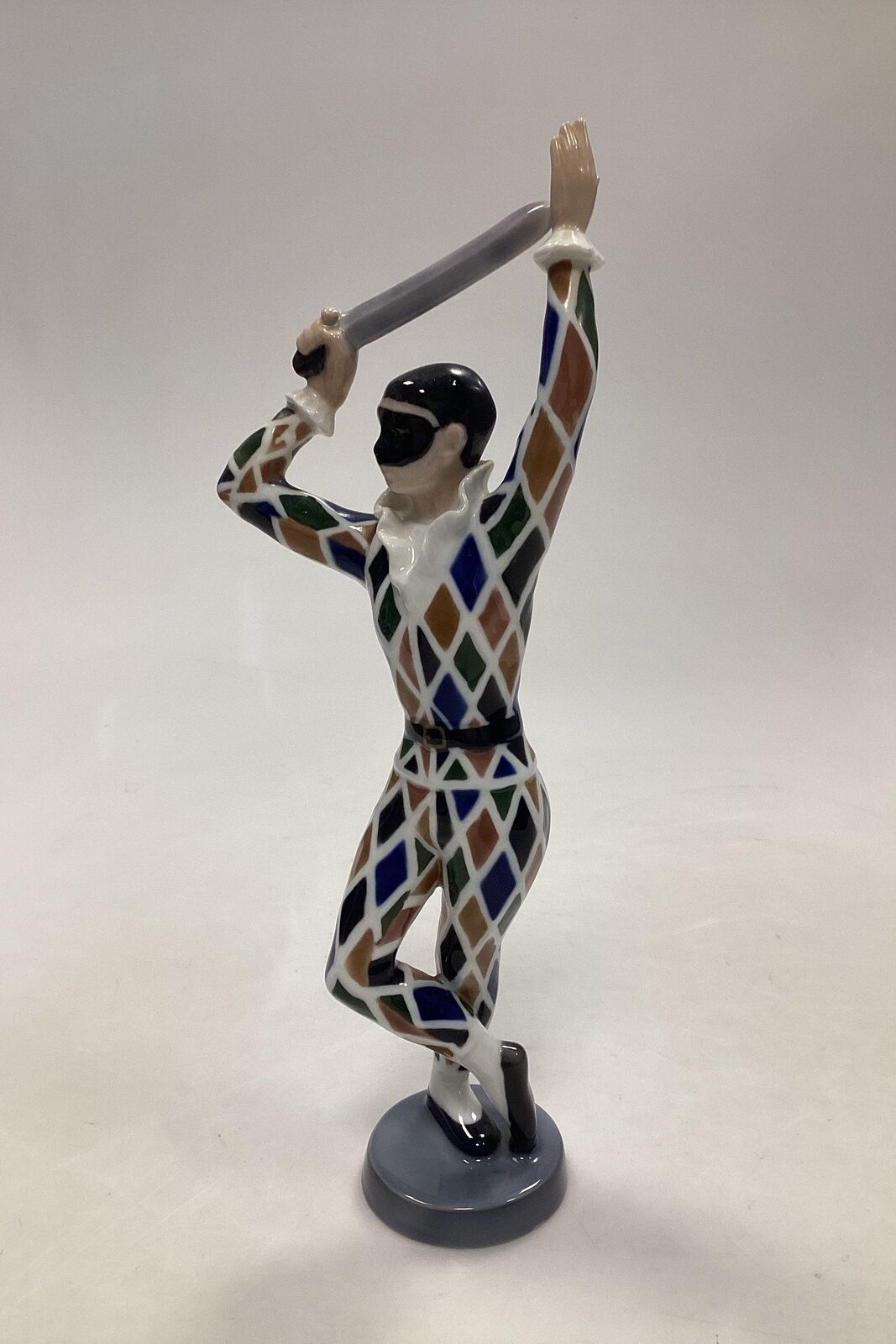 Bing  Grondahl Figurine Harlekin No 2354