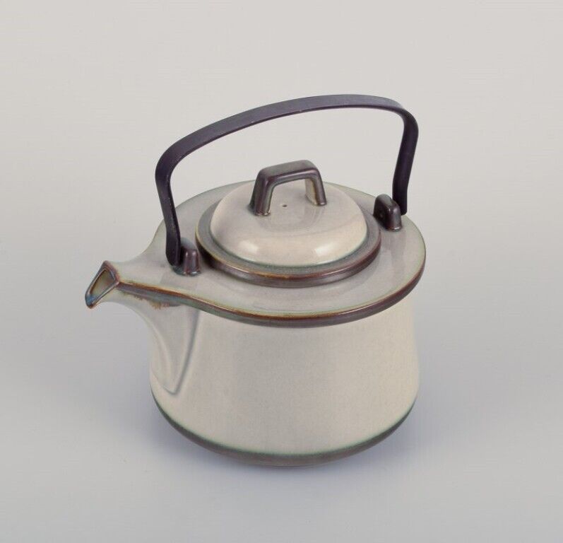 Bing  Grøndahl "Tema" Stoneware teapot Cast iron handle 1970s