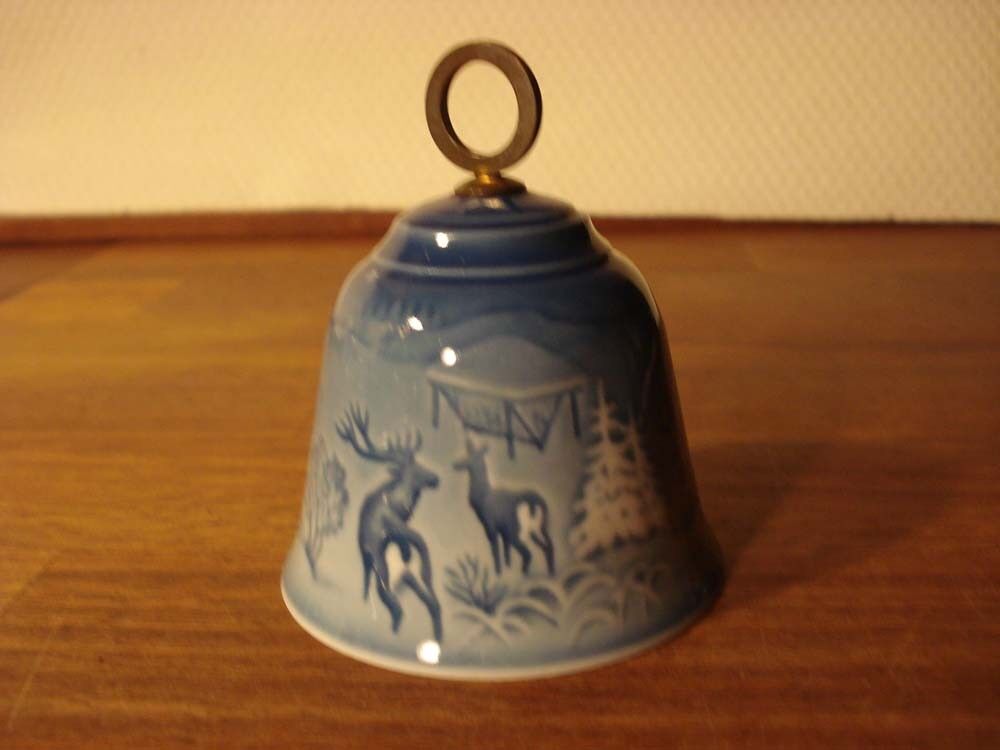 1980 Annual Christmas Bell BING & GRONDAHL Royal Copenhagen # 9280 Fact 1