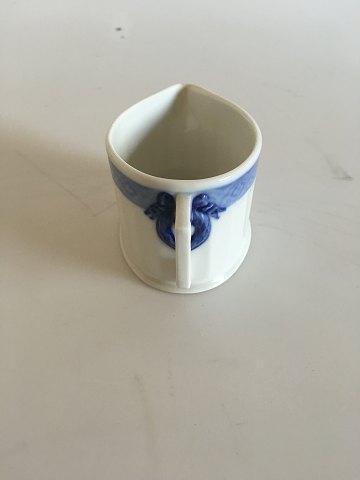 Royal Copenhagen Blue Fan Creamer No 11541