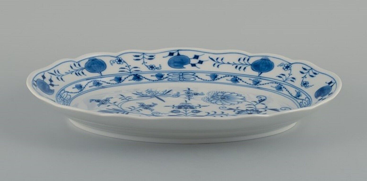 Meissen Blue Onion oval dish in porcelain Approx 1900