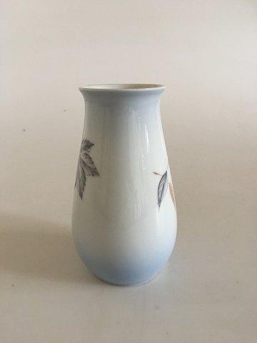 Bing  Grondahl Falling Leaves Vase No 201