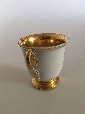 Royal Copenhagen Empire Cup with motif of Estate from 1820-1850