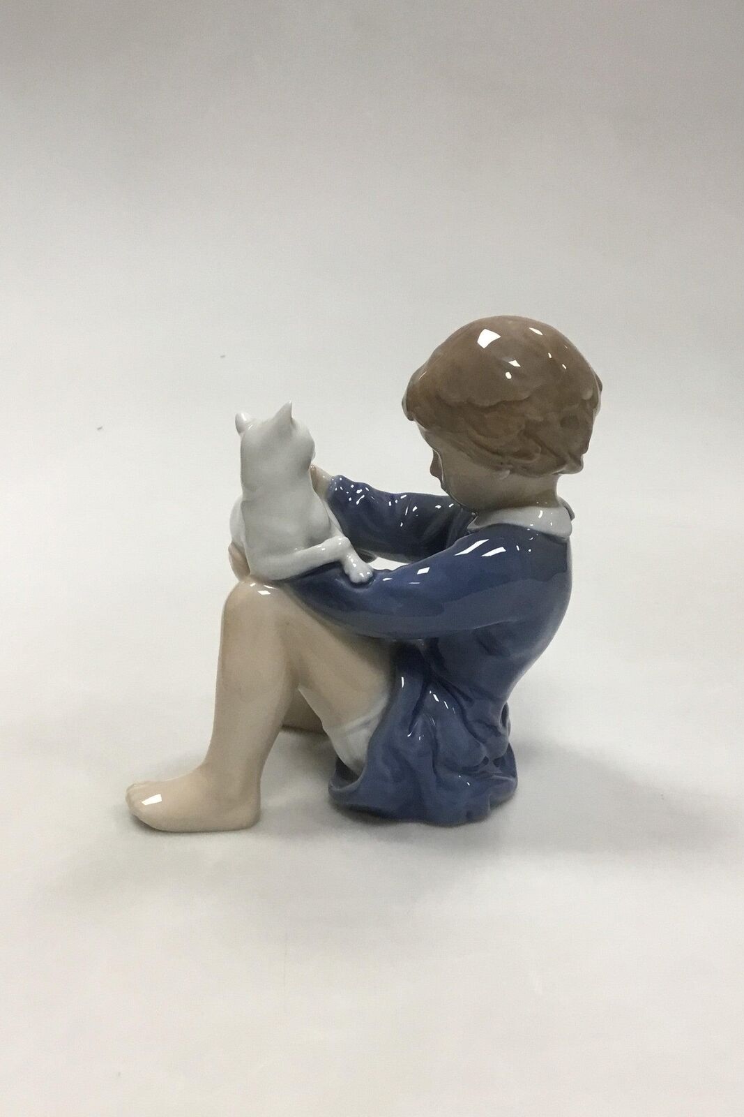 Royal Copenhagen Figurine Girl with Cat No 4631