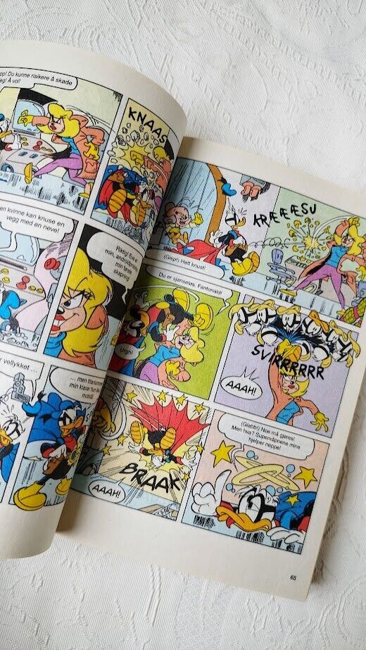 NORWEGIAN 2014 Walt Disney Donald Duck - Fotballhelten Full Pocket Comic Book