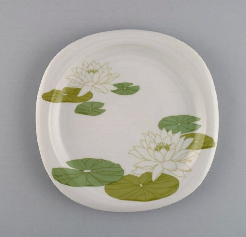 Timo Sarpaneva for Rosenthal Six rare Suomi porcelain lunch plates 1970s/80s