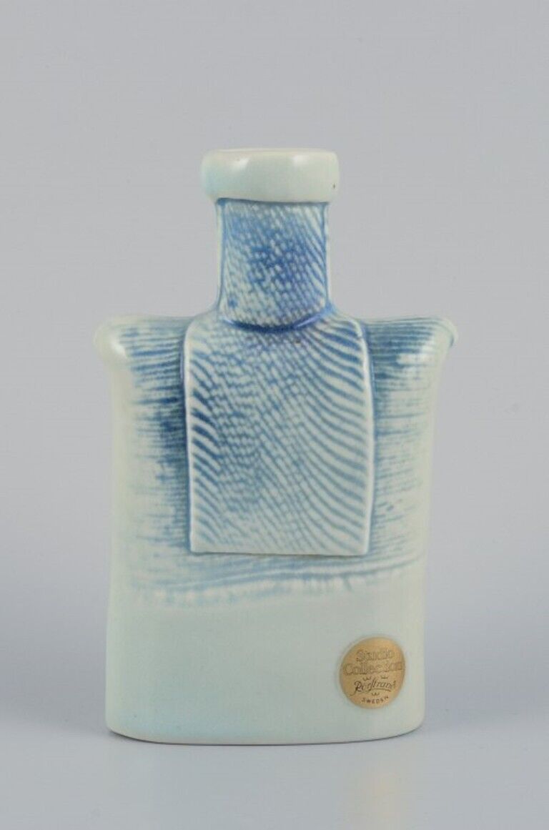 Suzanne Öhlén for Rörstrand Sweden Porcelain vase with glaze in blue tones