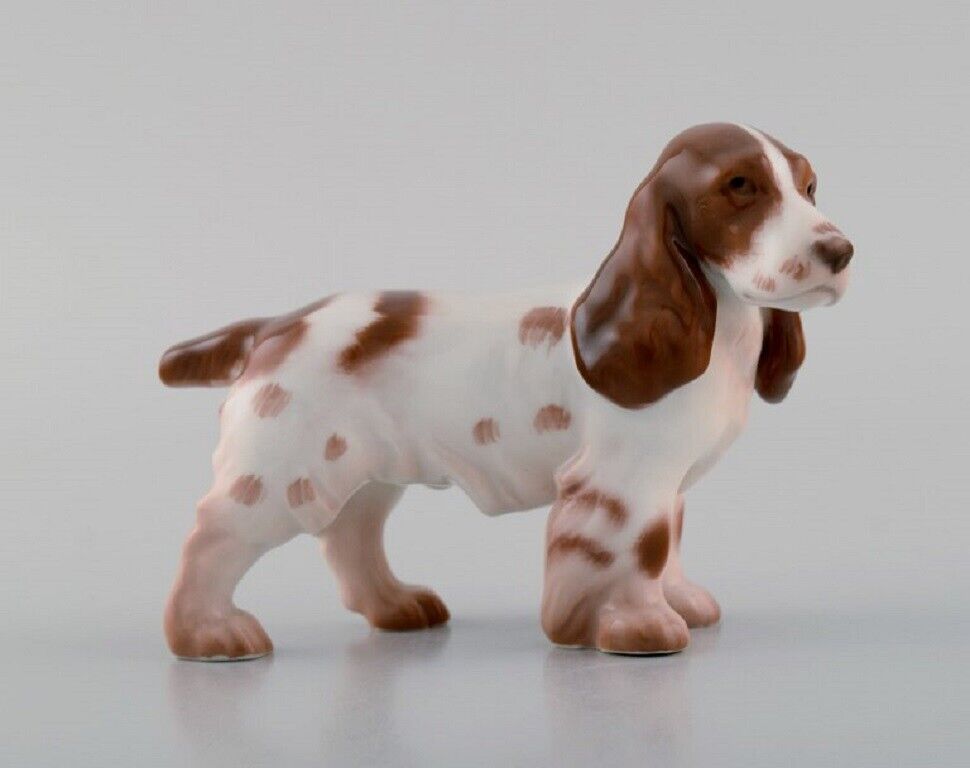 Bing  Grøndahl porcelain figurine Standing cocker spaniel Model number 2172