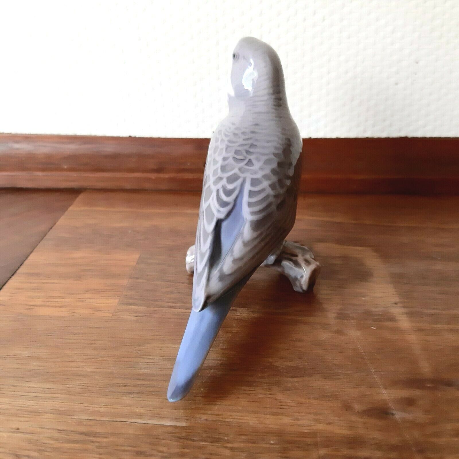 BUDGERIGAR Blue Sv Jespersen for Bing & Grondahl Royal Copenhagen # 2210 Fact 1