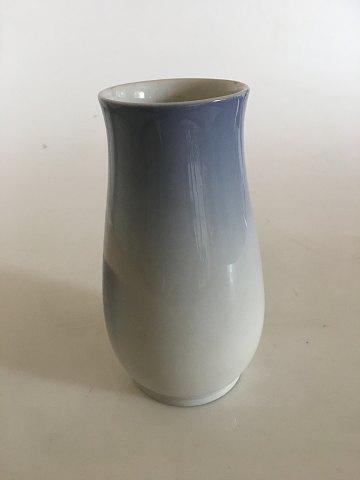 Bing & Grondahl Ship Vase No 1302/6211