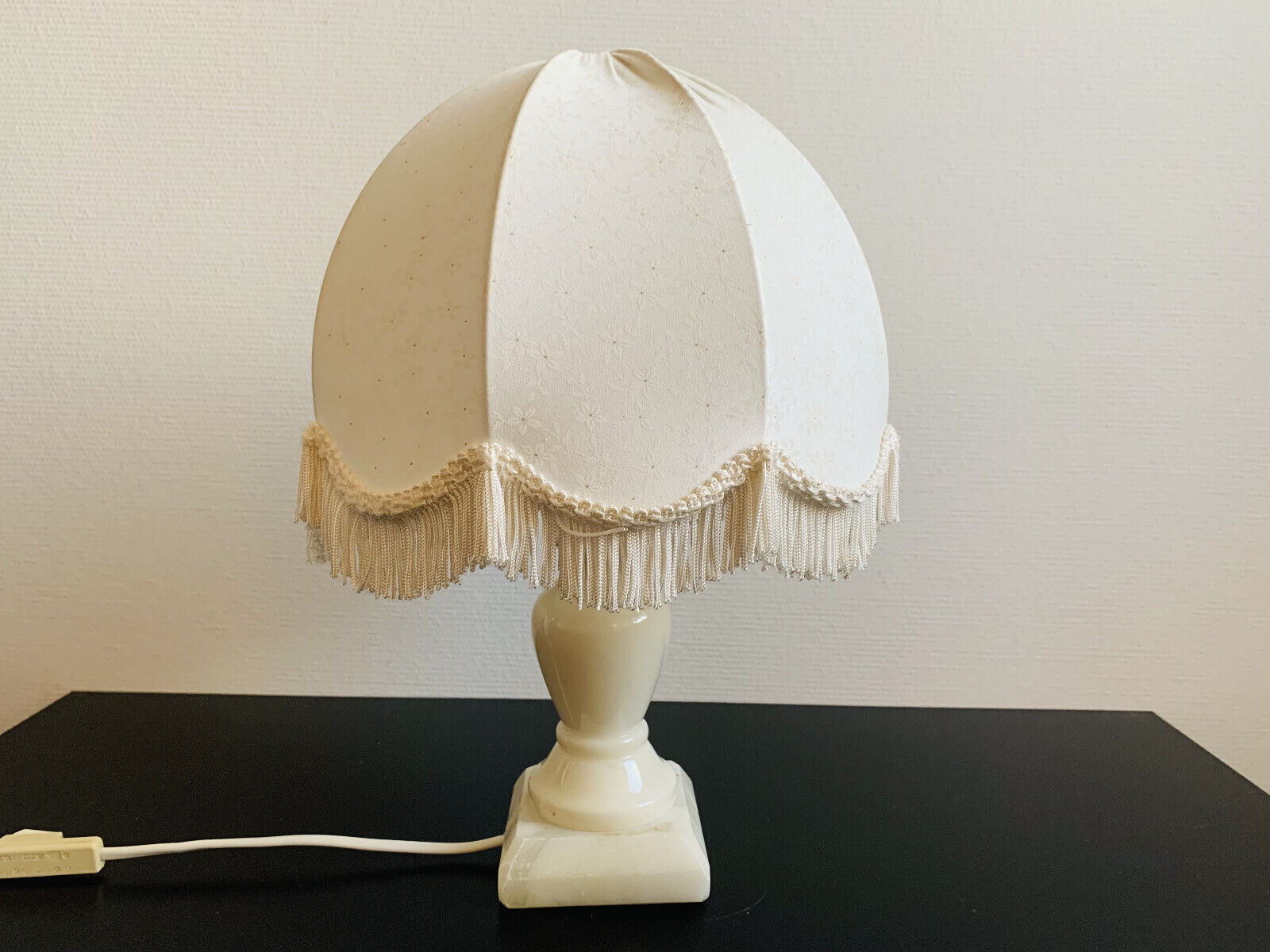 Genuine Vintage Alabaster lamp marble lamp white stone lamp