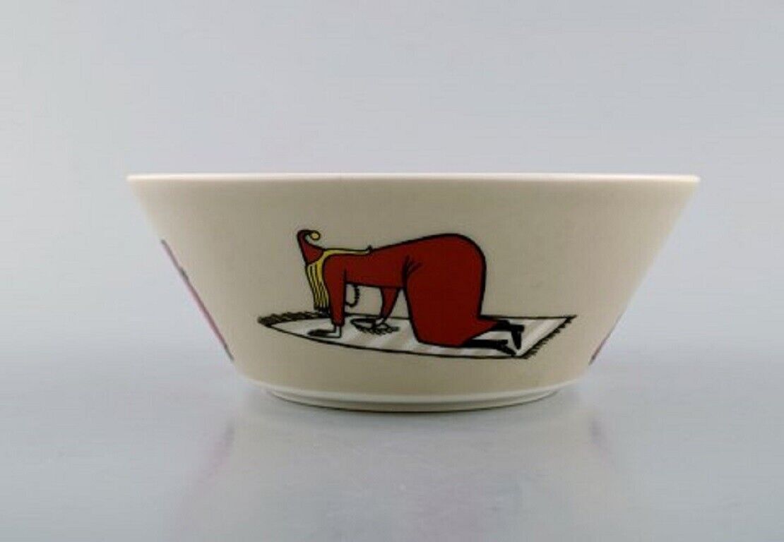 Arabia Finland Three porcelain bowls with motifs from "Moomin" Late 20th C