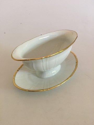 Bing  Grondahl Offenbach Gravy Boat with attached under plate No 8/311