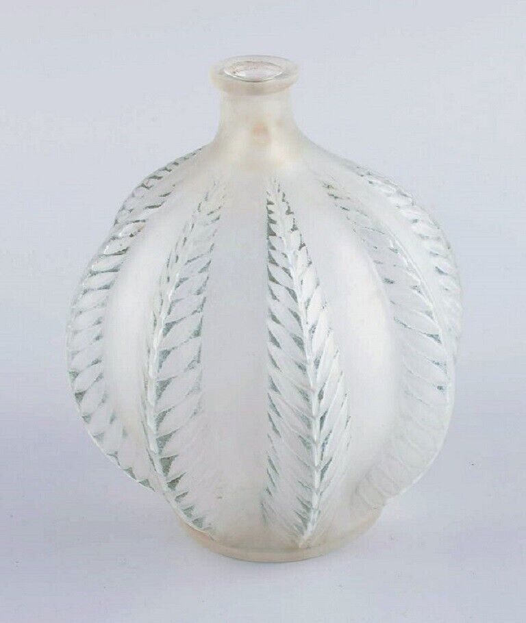 Early René Lalique Malines vase in clear art glass in green model