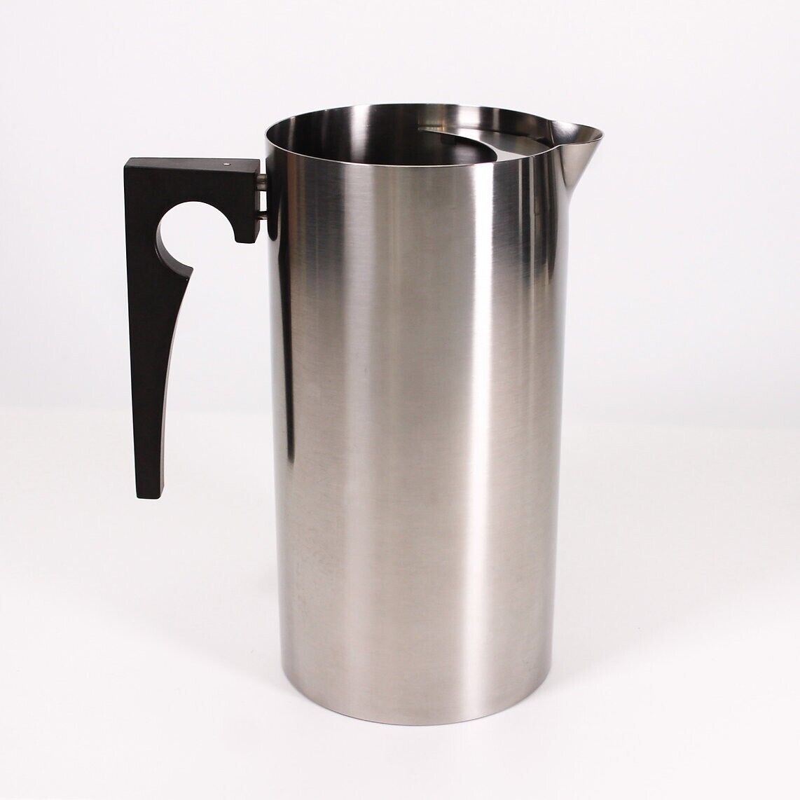 Vtg MCM Stelton Cylinda Line Water Jug Pitcher Ice Lip Arne