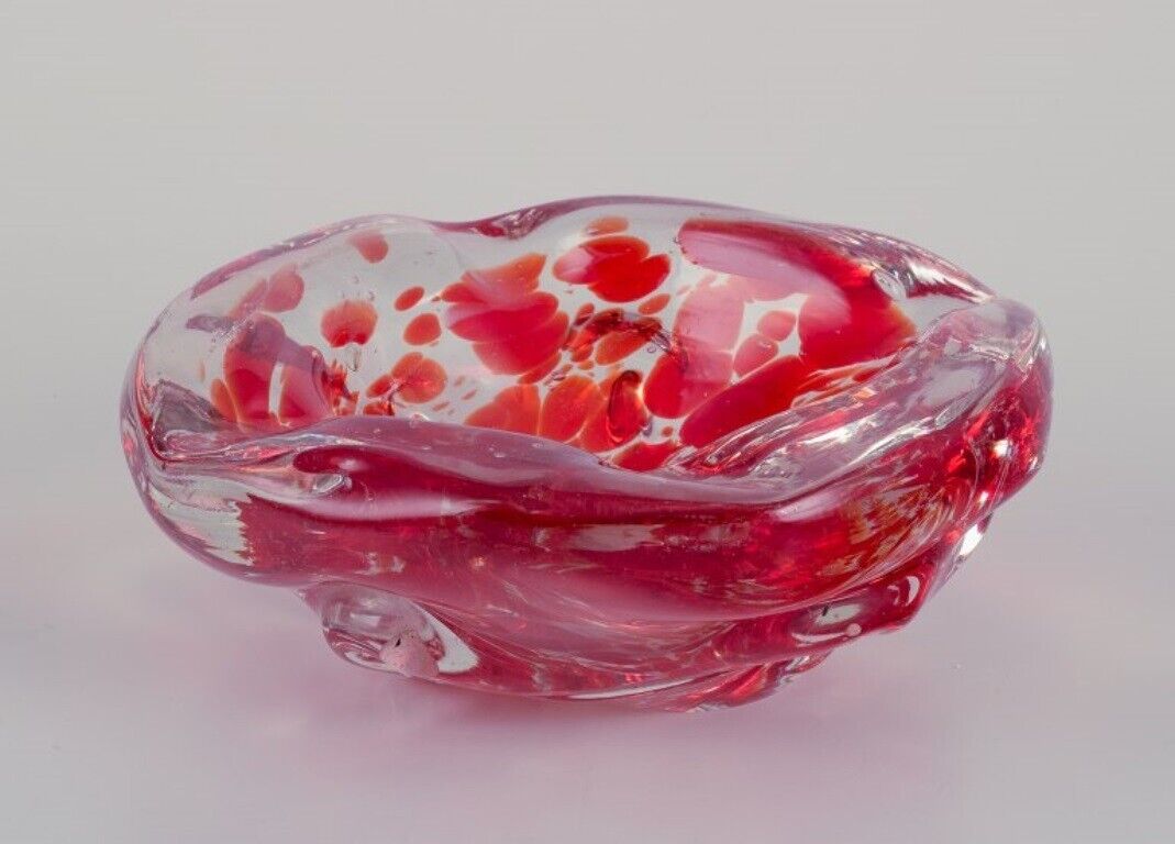 Murano Italy Art glass bowl in deep red glass with air bubbles inside