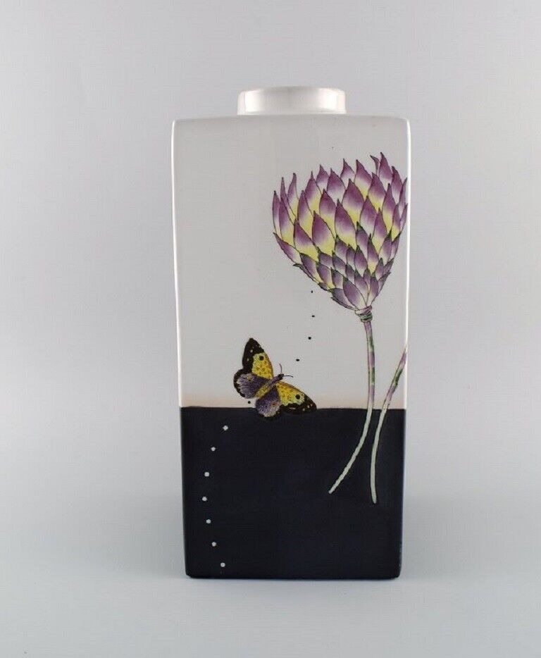 Fabienne Jouvin Paris Unique vase in glazed ceramics with hand-painted flowers