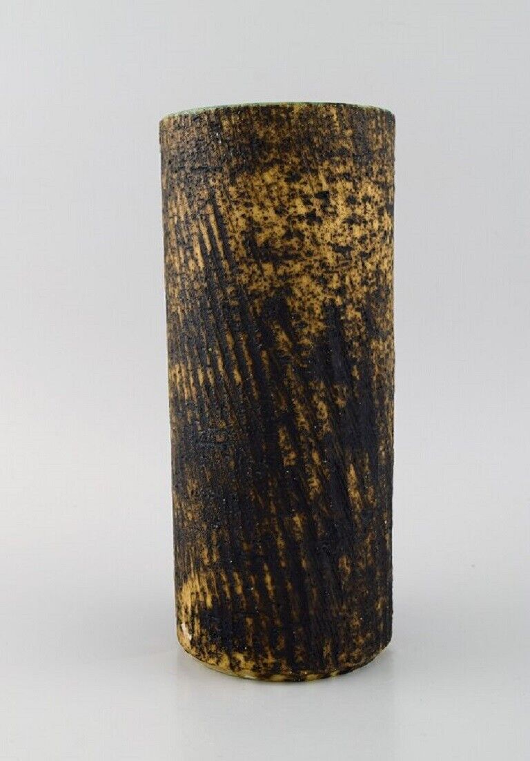 Pieter Groeneveldt (1889-1982) Dutch ceramicist Cylindrical unique vase