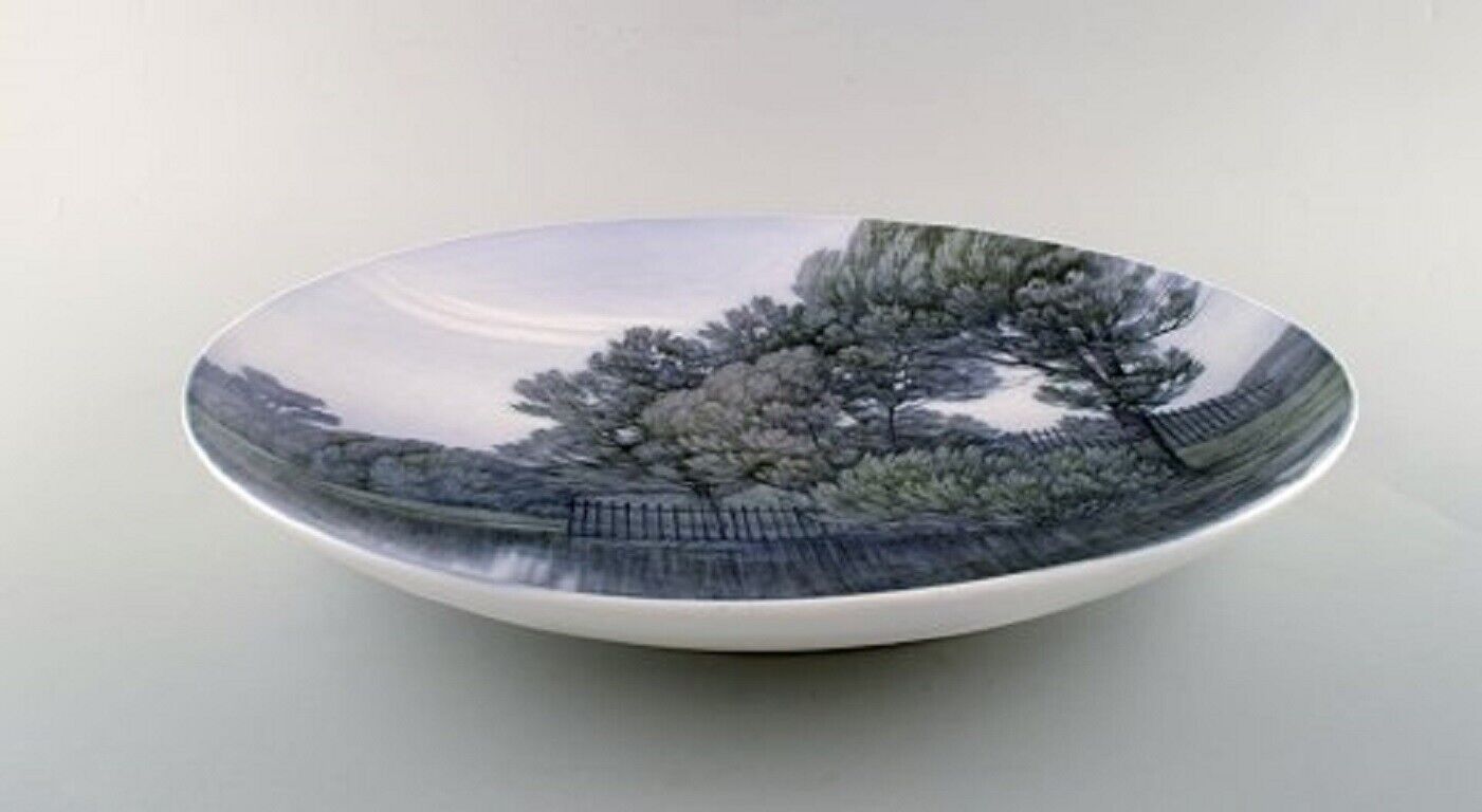 Large unique Royal Copenhagen dish by Stephan Ussing