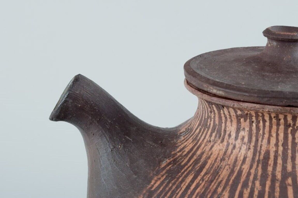 Gutte Eriksen own studio Denmark Unique ceramic teapot Ca 1970