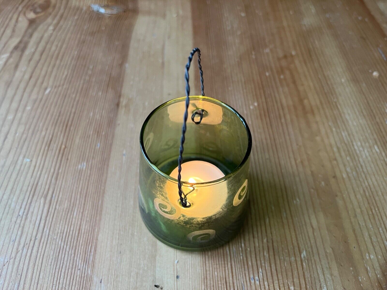 Tea Light Holder Glass Green Hanging Light in the Dark Tea Light Holder