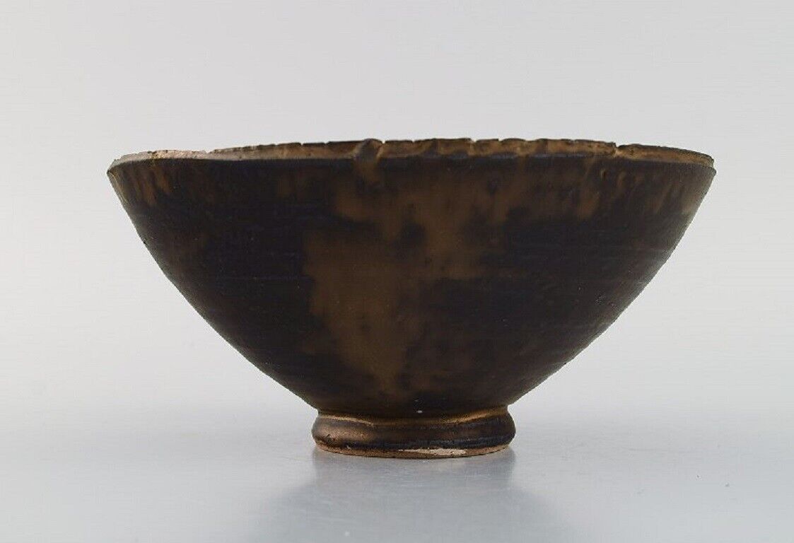 Eli Keller (b 1942) Sweden Unique bowl in glazed stoneware Japanese style