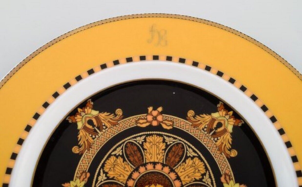 Gianni Versace for Rosenthal Barocco porcelain plate with gold decoration