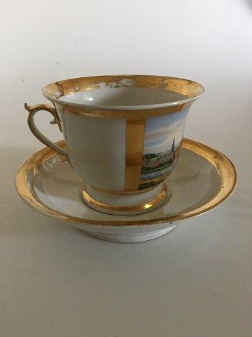 Royal Copenhagen Antique Morning Cup with handpainted motif of Frederiksborg