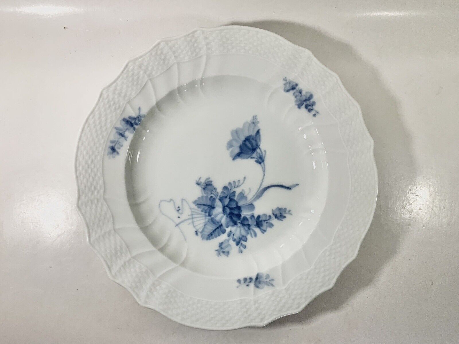 4x Royal Copenhagen Blue Flowers Curved Dinner Plates 1621 Diameter 25 cm