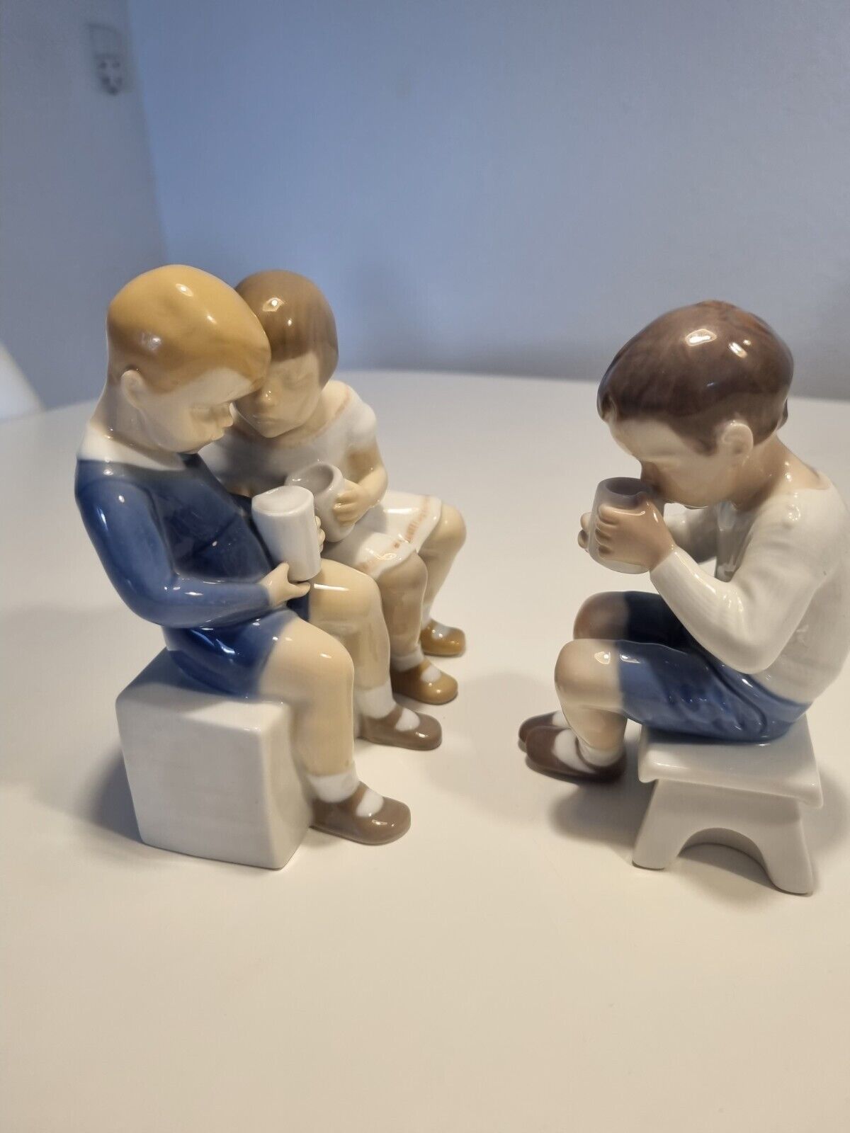 B  G Unfair Treatment ~ Boy  Girl Figurine #2175 children drinking milk andBoy