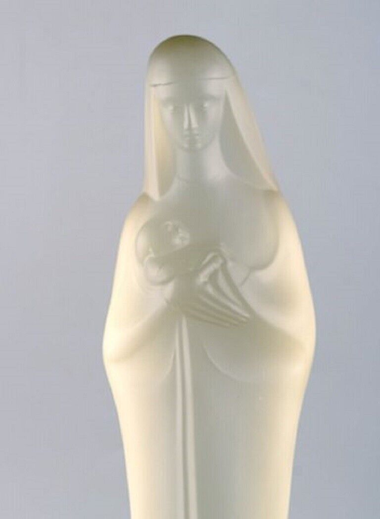 Leerdam Holland Large sculpture of Madonna in art glass 20th century