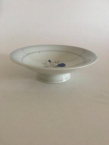 Bing  Grondahl Demeter / Blue Cornflower Footed Cake Dish No 428