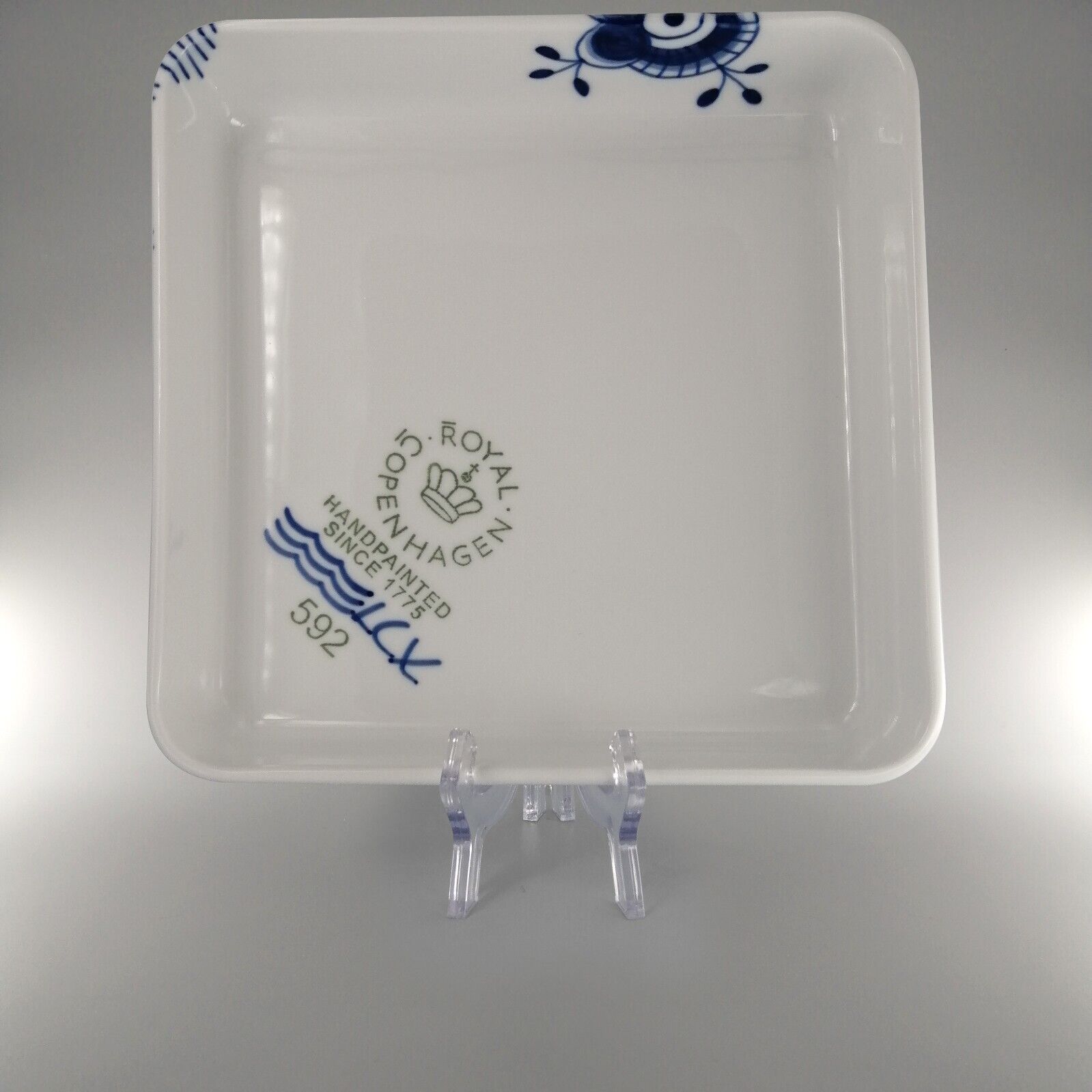 Royal Copenhagen Blue Fluted Mega Square Dish (25 x 25 cm) - #592