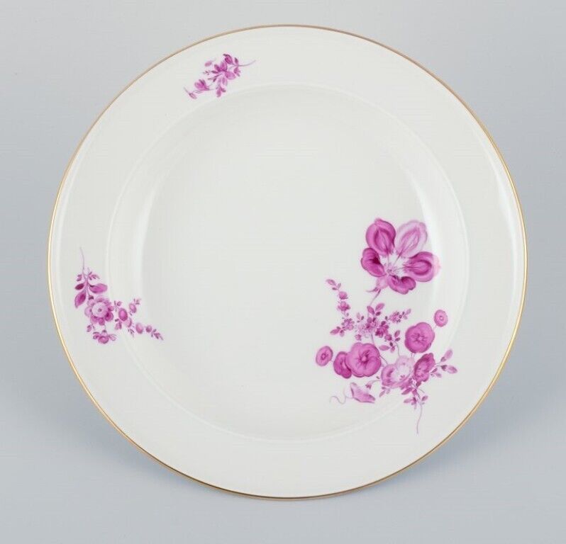 Meissen a set of six deep porcelain plates hand-painted with flower motifs