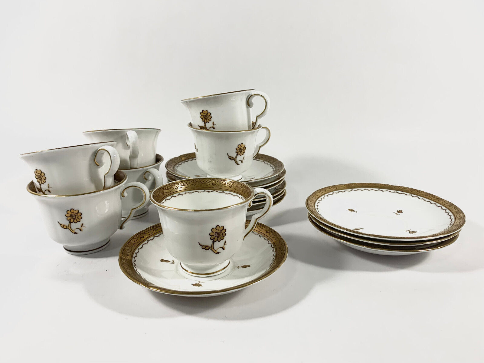 7x Gustavsberg Willhem Kage Ambassador Gold  Coffee Demitasse Cups  Saucers