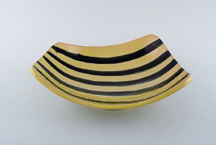 Gabriel Keramik Sweden "Tropik" dish in glazed ceramics Striped design