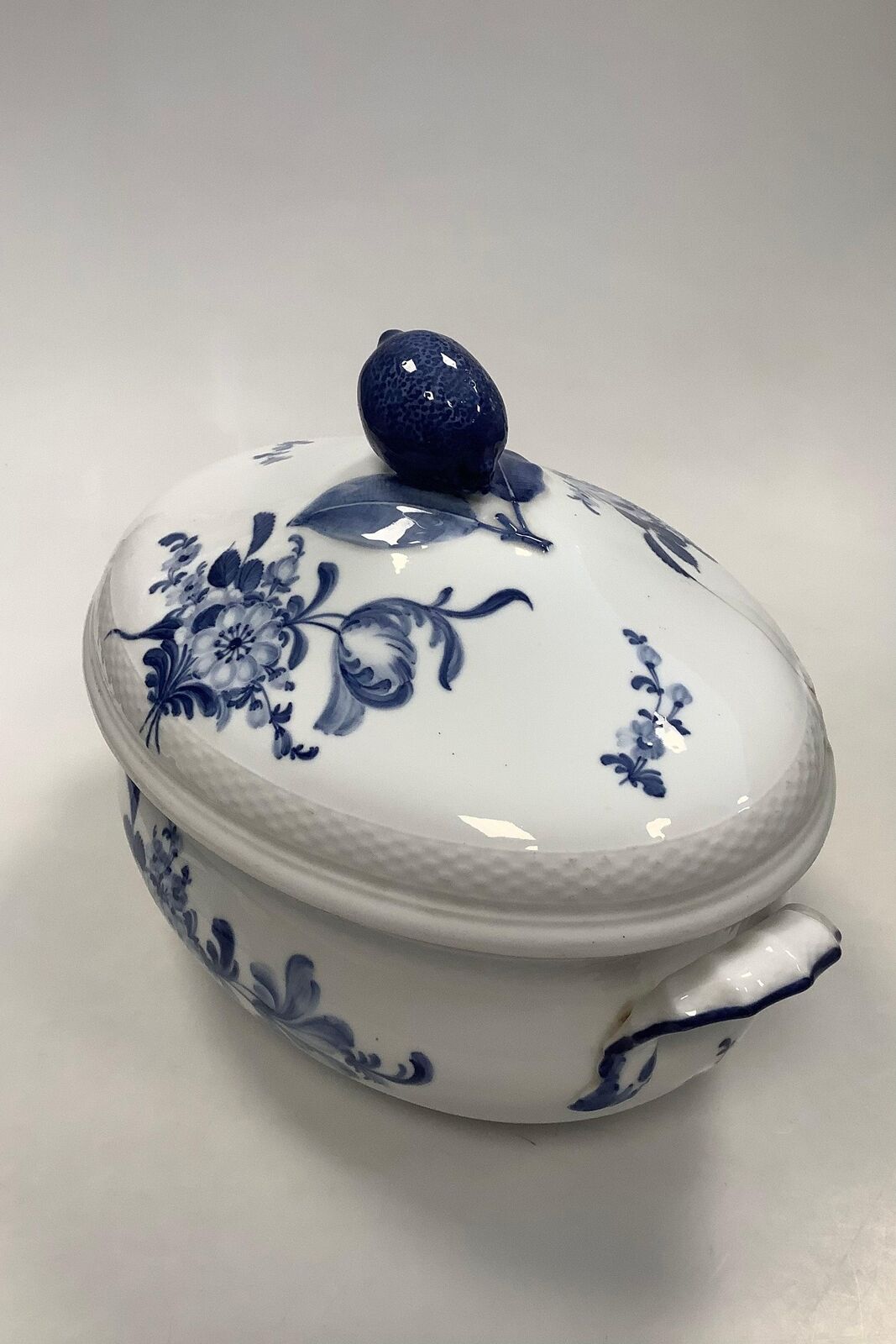 Royal Copenhagen Blue Flower Braided Tureen with lid No 8134