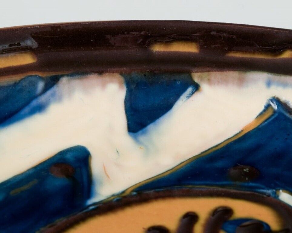 Kähler ceramic dish in cow horn technique Abstract motif 1930s